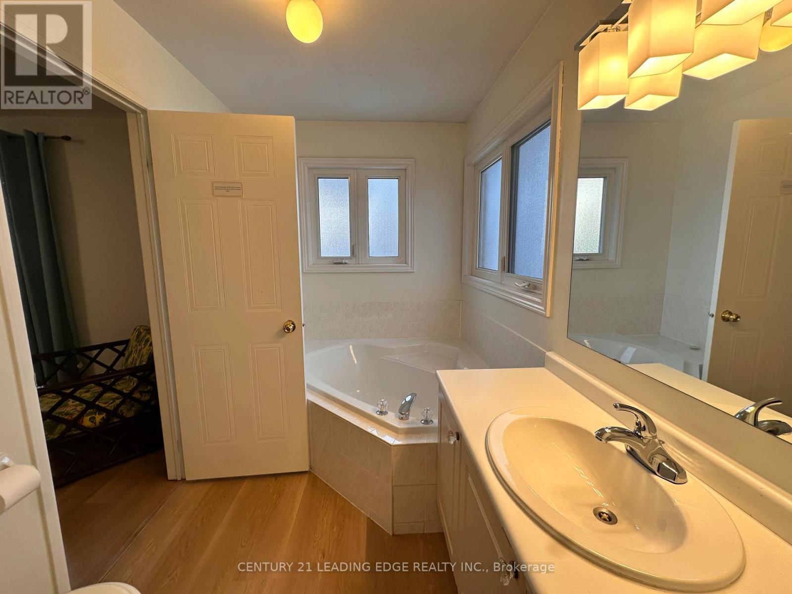 Main - 2 Vintage Drive, Whitby, Ontario  L1R 2M7 - Photo 19 - E12739566