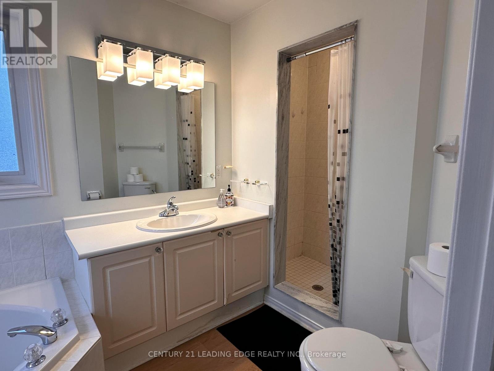 Main - 2 Vintage Drive, Whitby, Ontario  L1R 2M7 - Photo 20 - E12739566