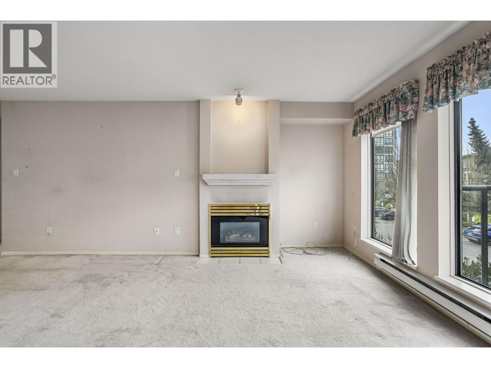 215 2968 Burlington Drive, Coquitlam, British Columbia  V3B 7S6 - Photo 10 - R3084699