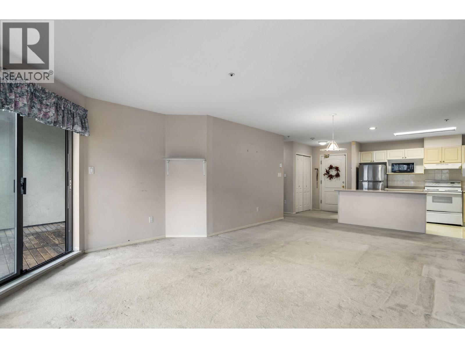 215 2968 Burlington Drive, Coquitlam, British Columbia  V3B 7S6 - Photo 7 - R3084699