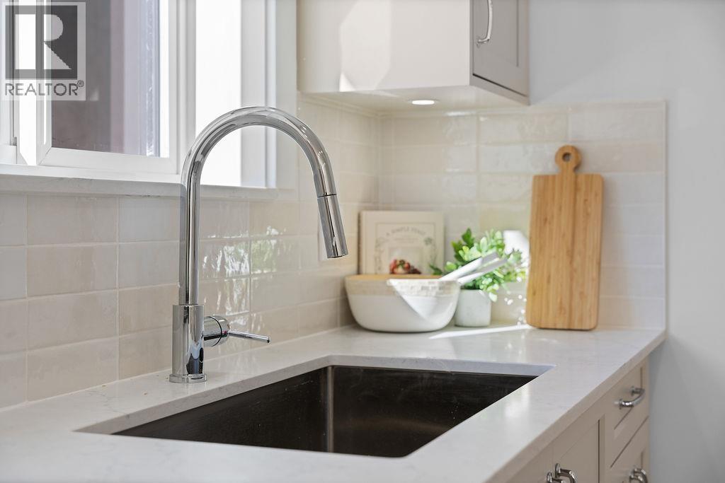 1 2447 E 41st Avenue, Vancouver, British Columbia  V5R 2W2 - Photo 14 - R3084725