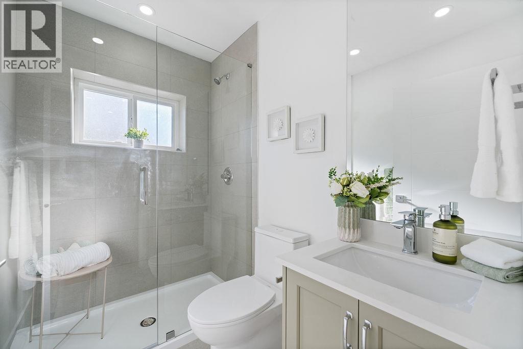 1 2447 E 41st Avenue, Vancouver, British Columbia  V5R 2W2 - Photo 27 - R3084725