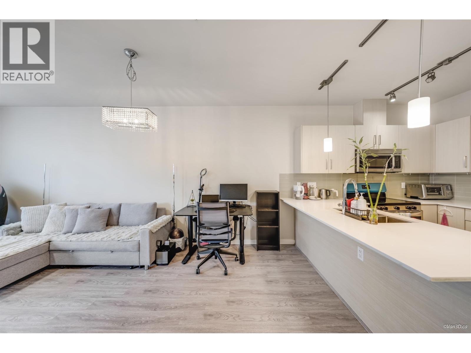 Ph21 5288 Grimmer Street, Burnaby, British Columbia  V5H 0C5 - Photo 15 - R3084726