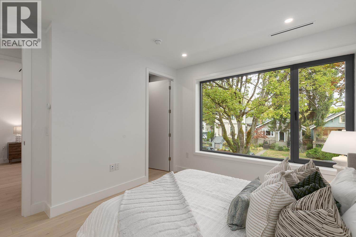 1 3186 W 11th Avenue, Vancouver, British Columbia  V6K 2M7 - Photo 12 - R3084737