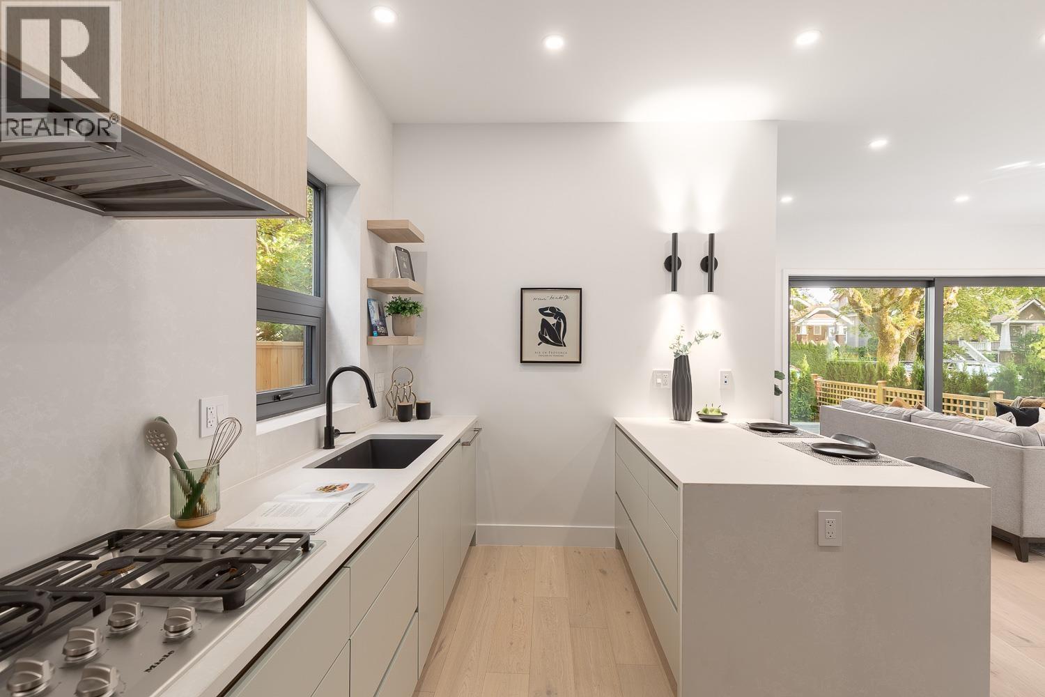 1 3186 W 11th Avenue, Vancouver, British Columbia  V6K 2M7 - Photo 9 - R3084737