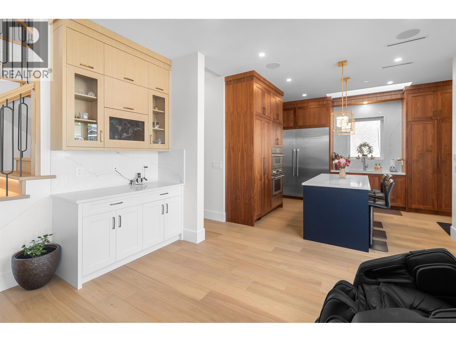 7662 French Street, Vancouver, British Columbia  V6P 4V6 - Photo 8 - R3084714