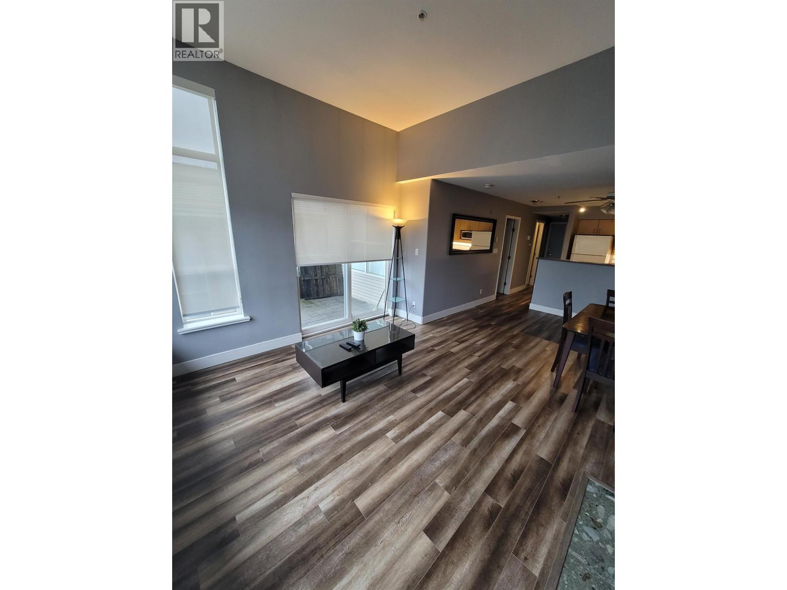 415 522 SMITH, Coquitlam, British Columbia