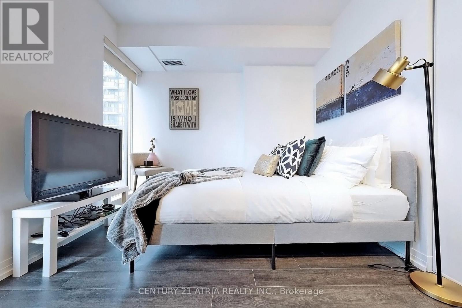 725 - 251 Jarvis Street, Toronto, Ontario  M5A 4R6 - Photo 11 - C12740820