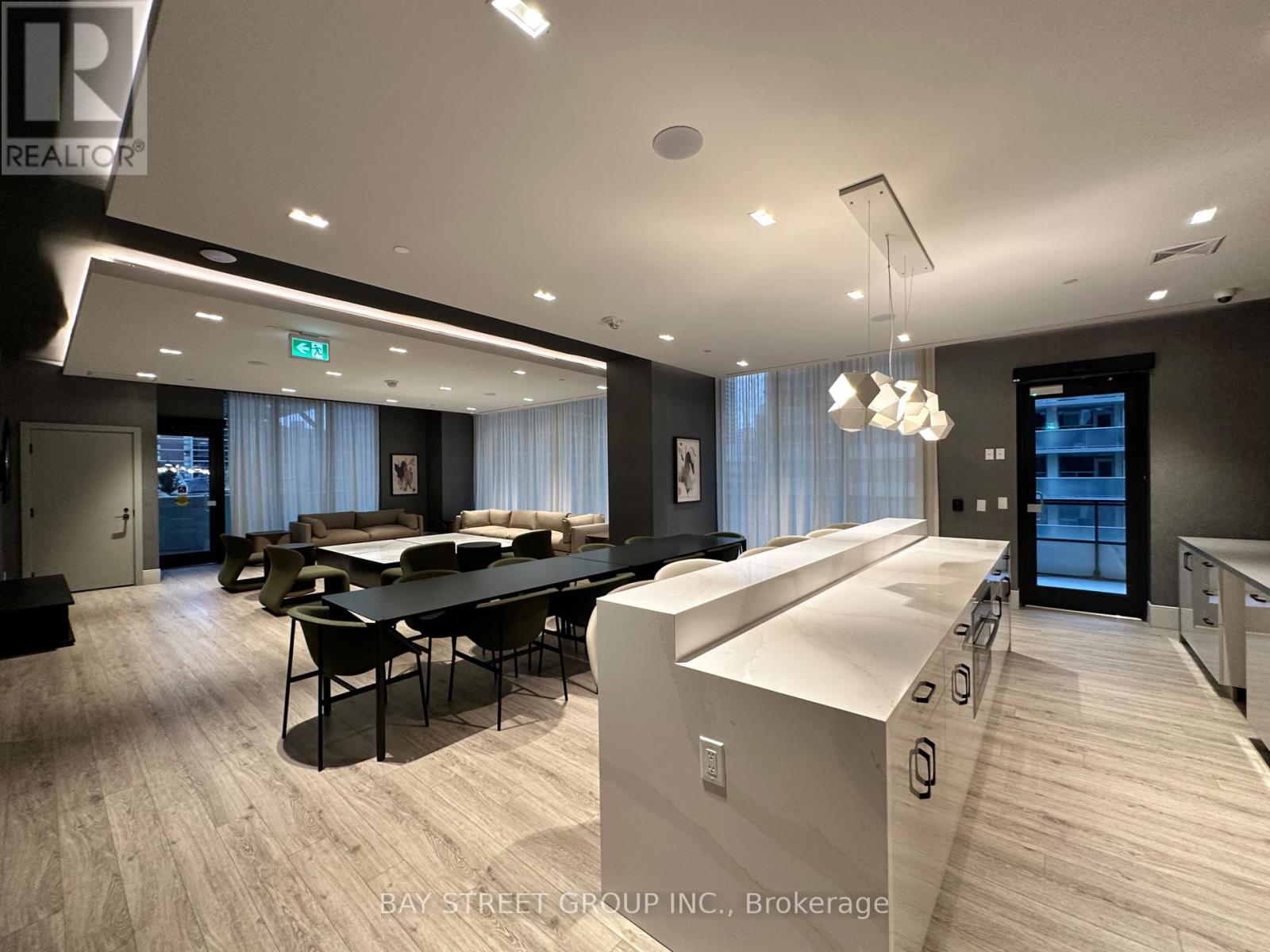 1907 - 65 Broadway Avenue, Toronto, Ontario  M4P 1T9 - Photo 16 - C12740822