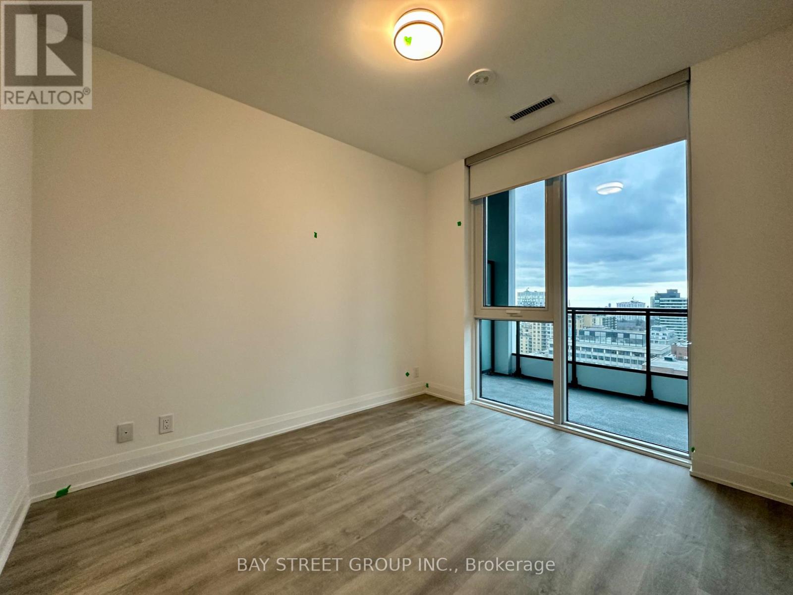 1907 - 65 Broadway Avenue, Toronto, Ontario  M4P 1T9 - Photo 2 - C12740822