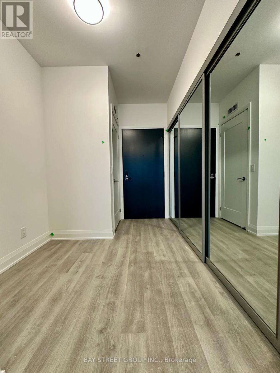 1907 - 65 Broadway Avenue, Toronto, Ontario  M4P 1T9 - Photo 8 - C12740822