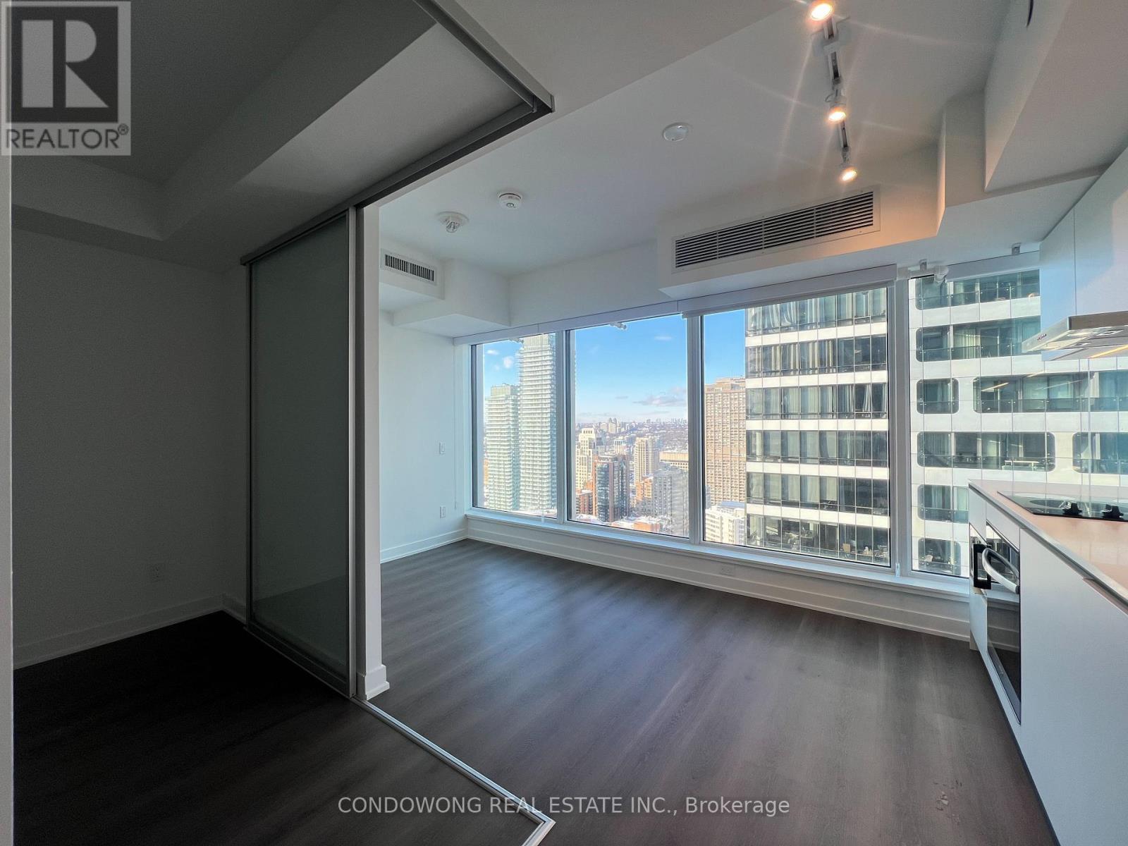 4905 - 8 Wellesley Street W, Toronto, Ontario  M4Y 0J5 - Photo 6 - C12740828