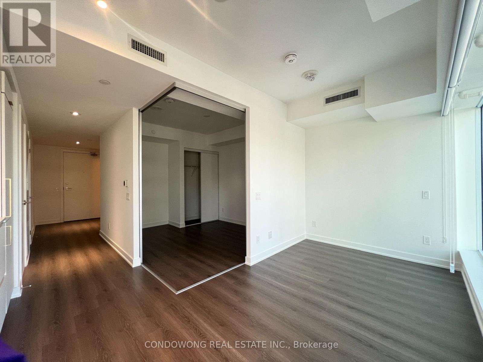 4905 - 8 Wellesley Street W, Toronto, Ontario  M4Y 0J5 - Photo 8 - C12740828