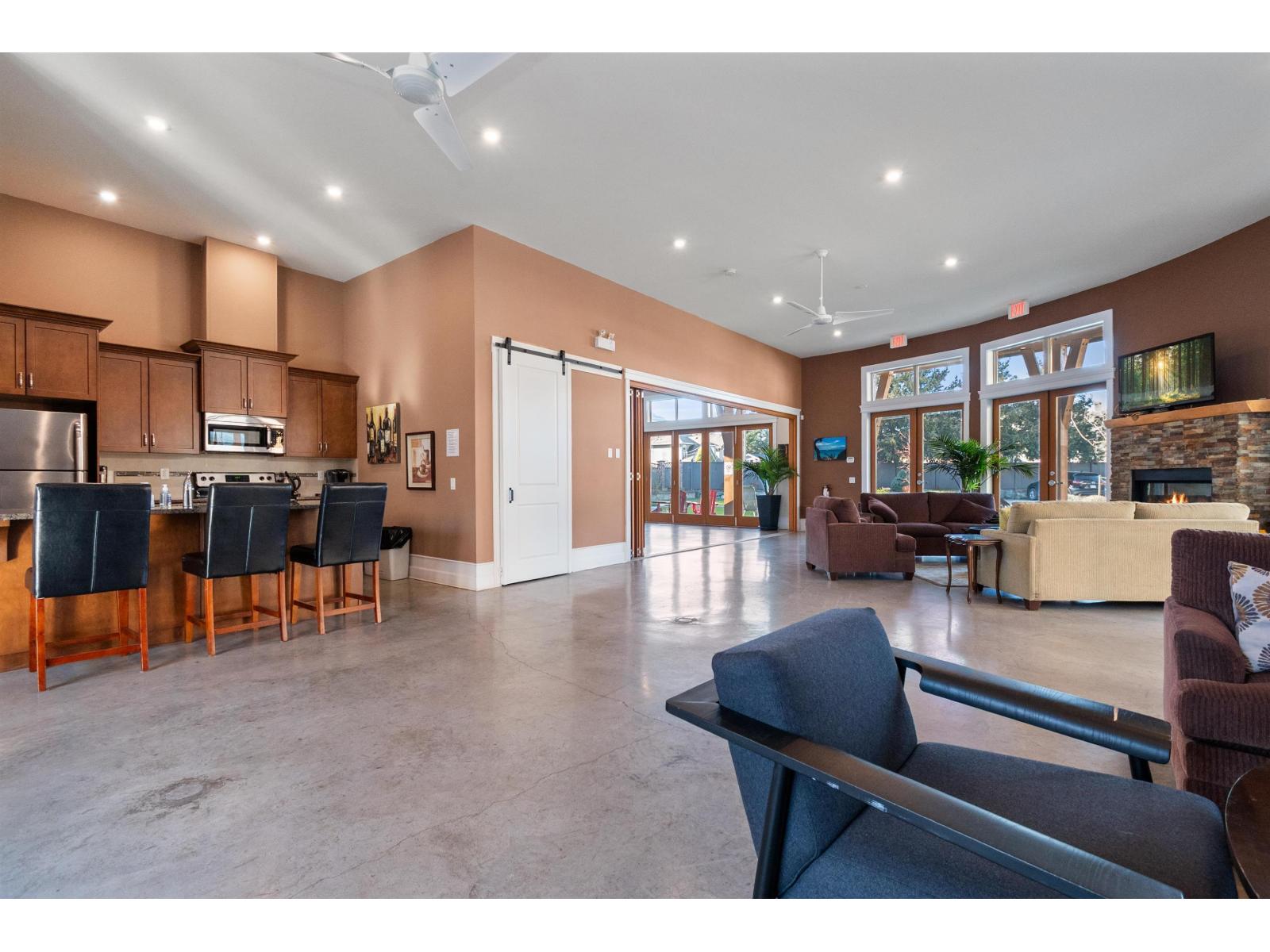 108 45754 Keith Wilson Road, Vedder Crossing, Chilliwack, British Columbia  V2R 6A9 - Photo 39 - R3084373