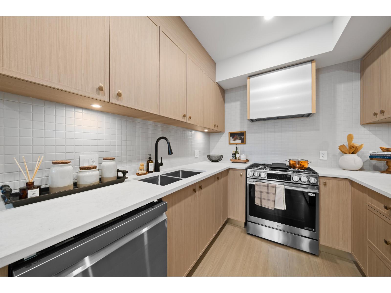 12 32929 Cherry Avenue, Mission, British Columbia  V2V 2V1 - Photo 12 - R3084650