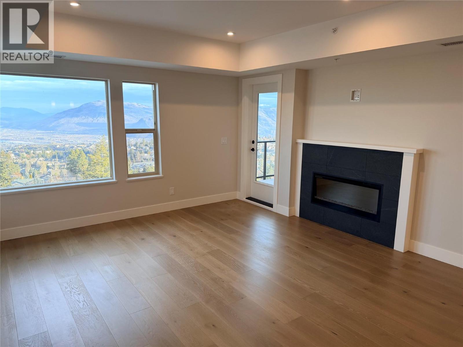 2171 Van Horne Drive Unit# 307, Kamloops, British Columbia  V1S 0E2 - Photo 5 - 10374041