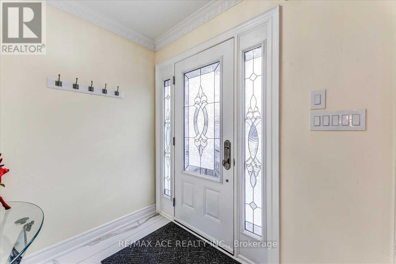 Main - 22 Aspendale Drive, Toronto, Ontario  M1P 4J4 - Photo 6 - E12740810