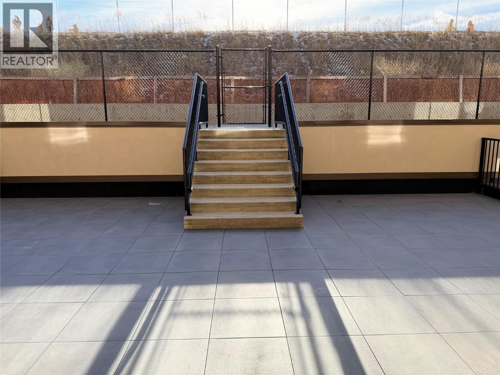 2171 Van Horne Drive Unit# 105, Kamloops, British Columbia  V1S 0E2 - Photo 11 - 10374062