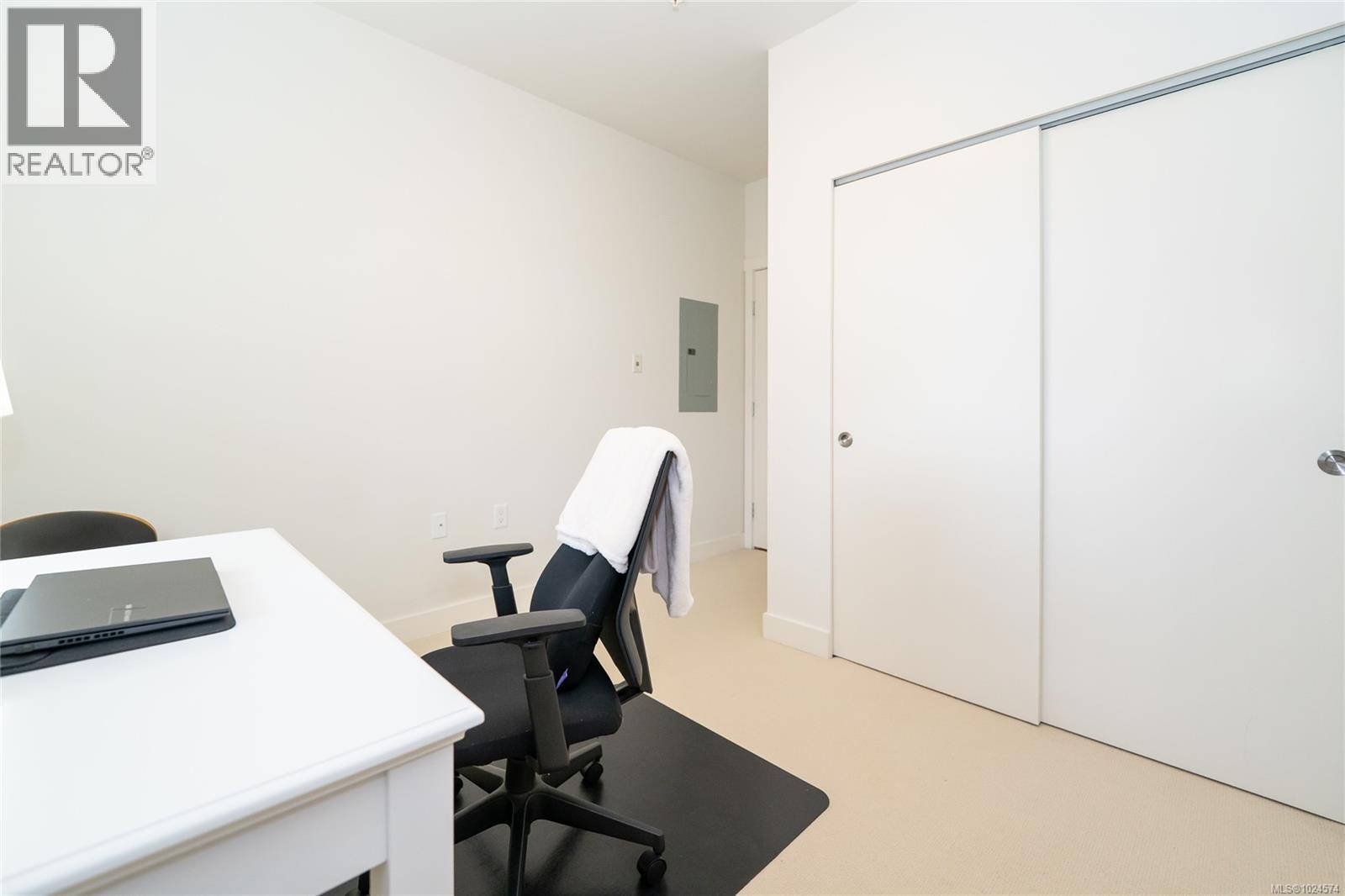 302 3912 Carey Rd, Saanich, British Columbia  V8Z 4E2 - Photo 26 - 1024574