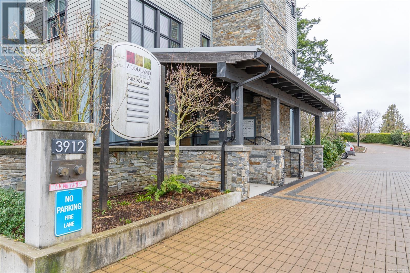 302 3912 Carey Rd, Saanich, British Columbia  V8Z 4E2 - Photo 34 - 1024574