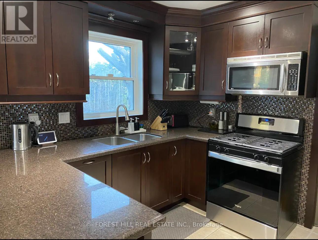 46 William Street, East Gwillimbury, Ontario  L0G 1V0 - Photo 8 - N12740818