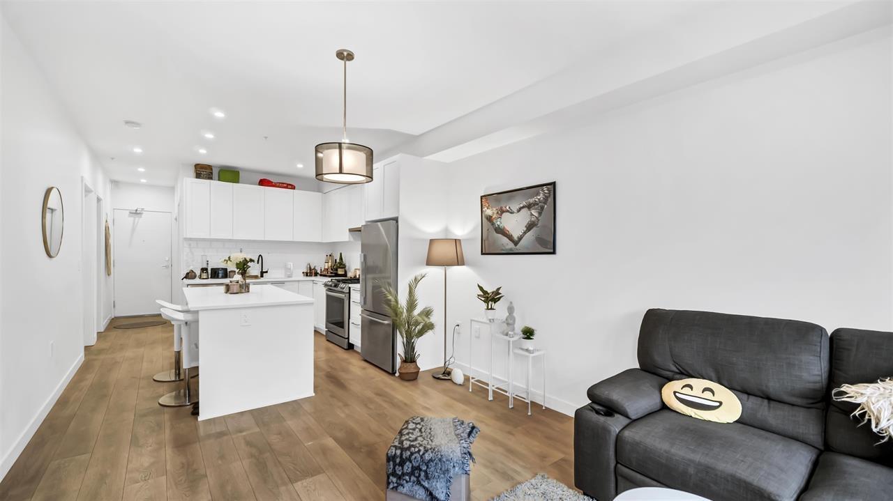 328 5415 Brydon Crescent, Langley, British Columbia  V3A 0N4 - Photo 2 - R3084753