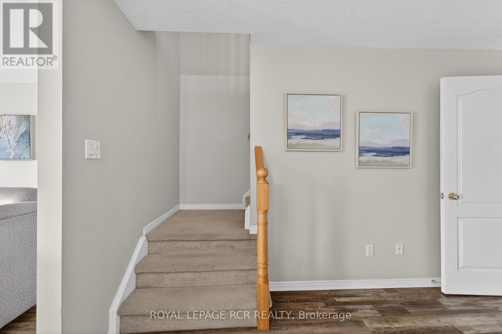 73 Montgomery Boulevard, Orangeville, Ontario  L9W 5H6 - Photo 10 - W12740800