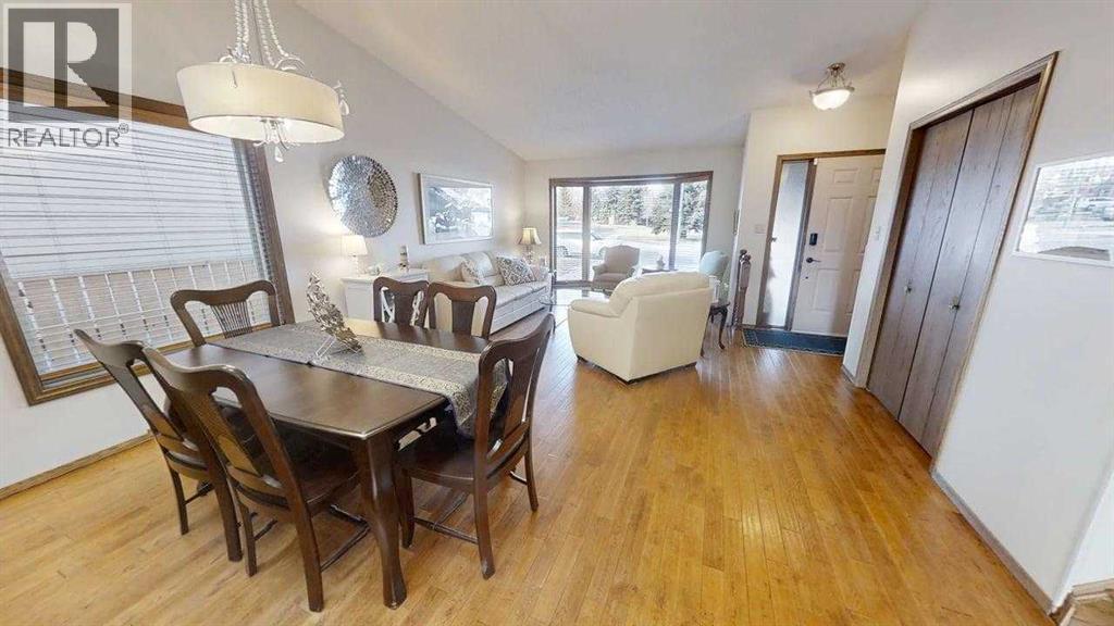 42 Ridgewood Boulevard W, Lethbridge, Alberta  T1K 6B9 - Photo 6 - A2278477