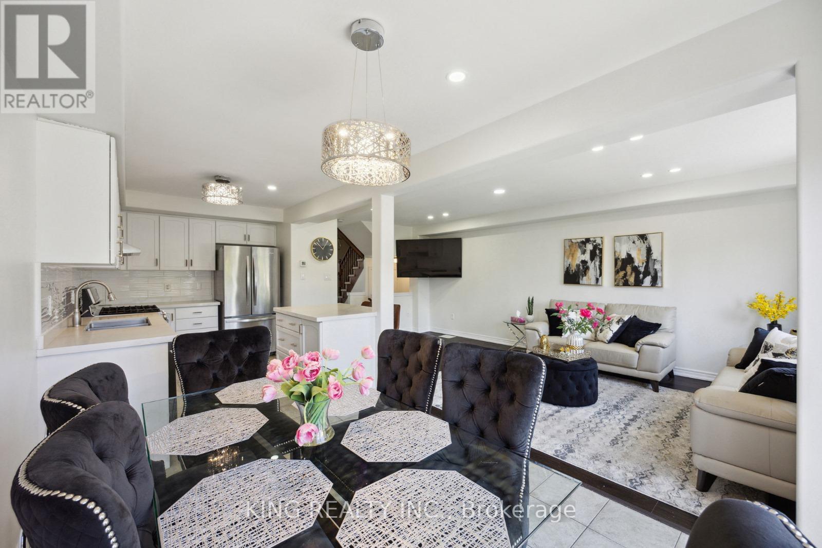 111 Donald Bell Drive, Hamilton, Ontario  L0R 1C0 - Photo 21 - X12740792