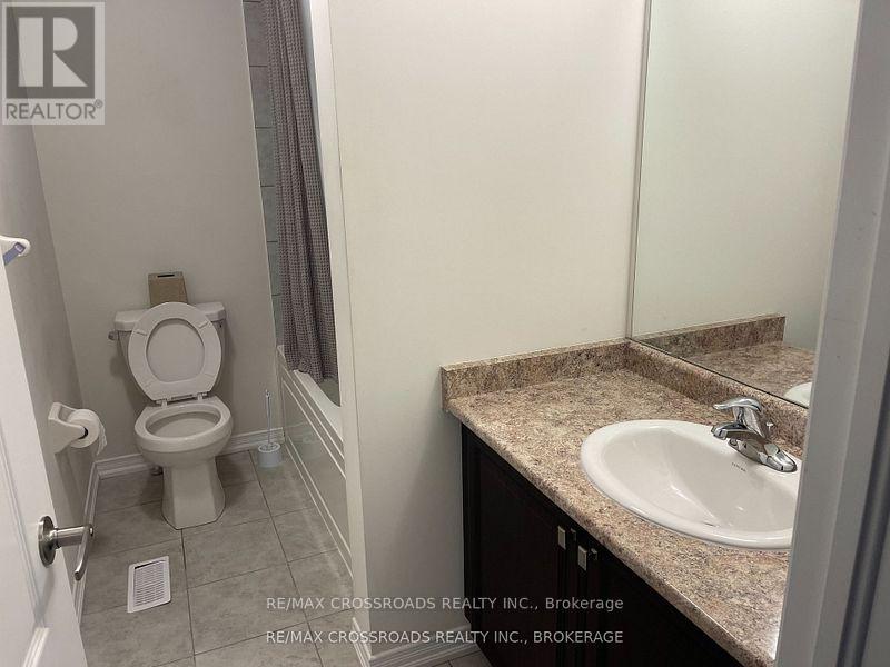 166 Munro Circle, Brantford, Ontario  N3T 0R3 - Photo 8 - X12740814