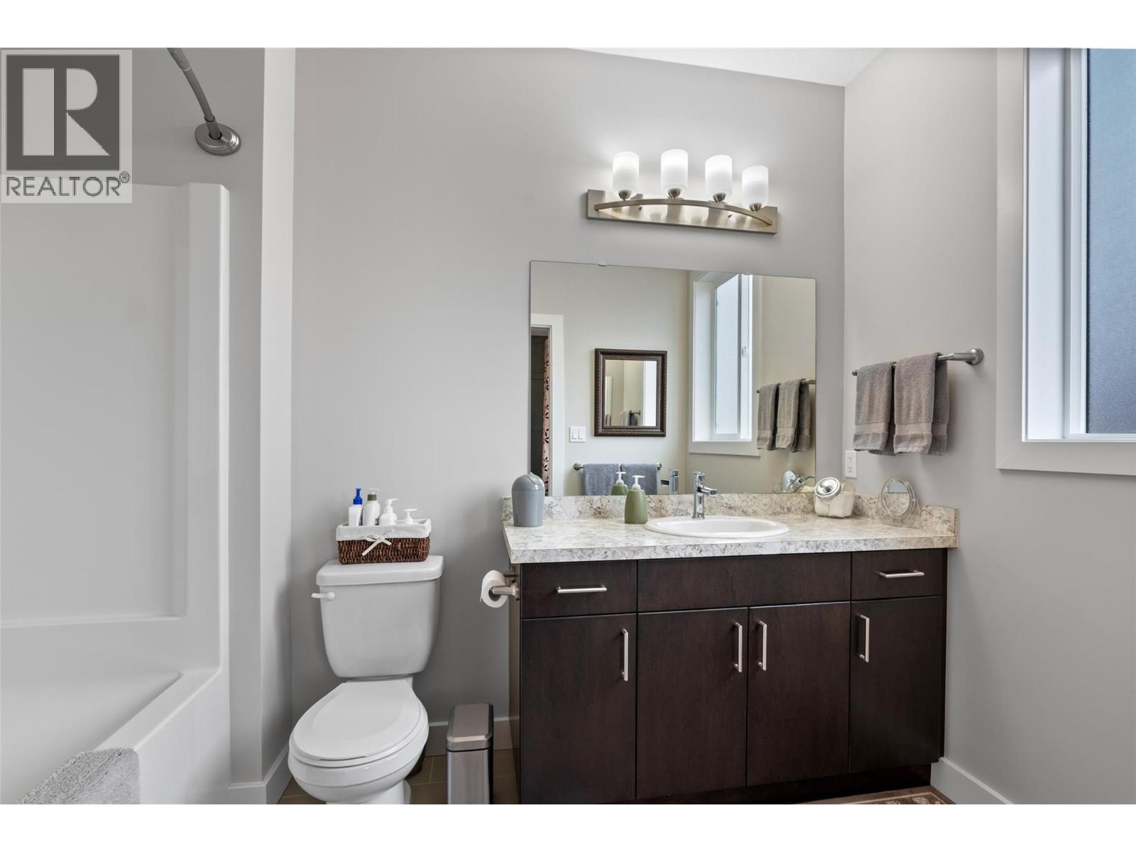 1726 Happyvale Avenue, Kamloops, British Columbia  V2B 4H5 - Photo 24 - 10373836