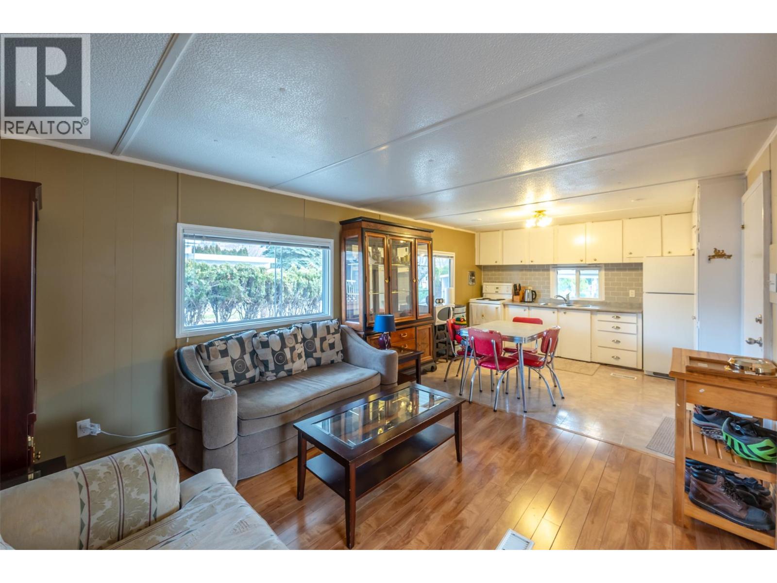 197 Dauphin Avenue Unit# 115, Penticton, British Columbia  V2A 3S3 - Photo 2 - 10374290