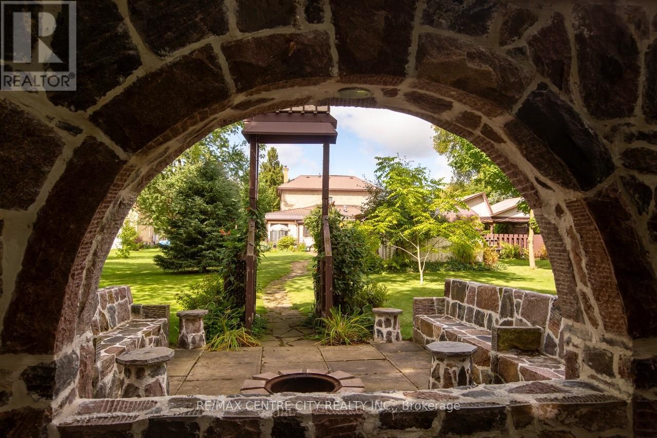 218 Woodstock Street N, East Zorra-Tavistock, Ontario  N0B 2R0 - Photo 40 - X12739422