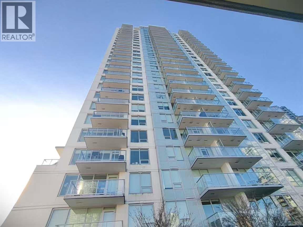 1301 908 Quayside Drive, New Westminster, British Columbia  V3M 0L4 - Photo 2 - R3078394