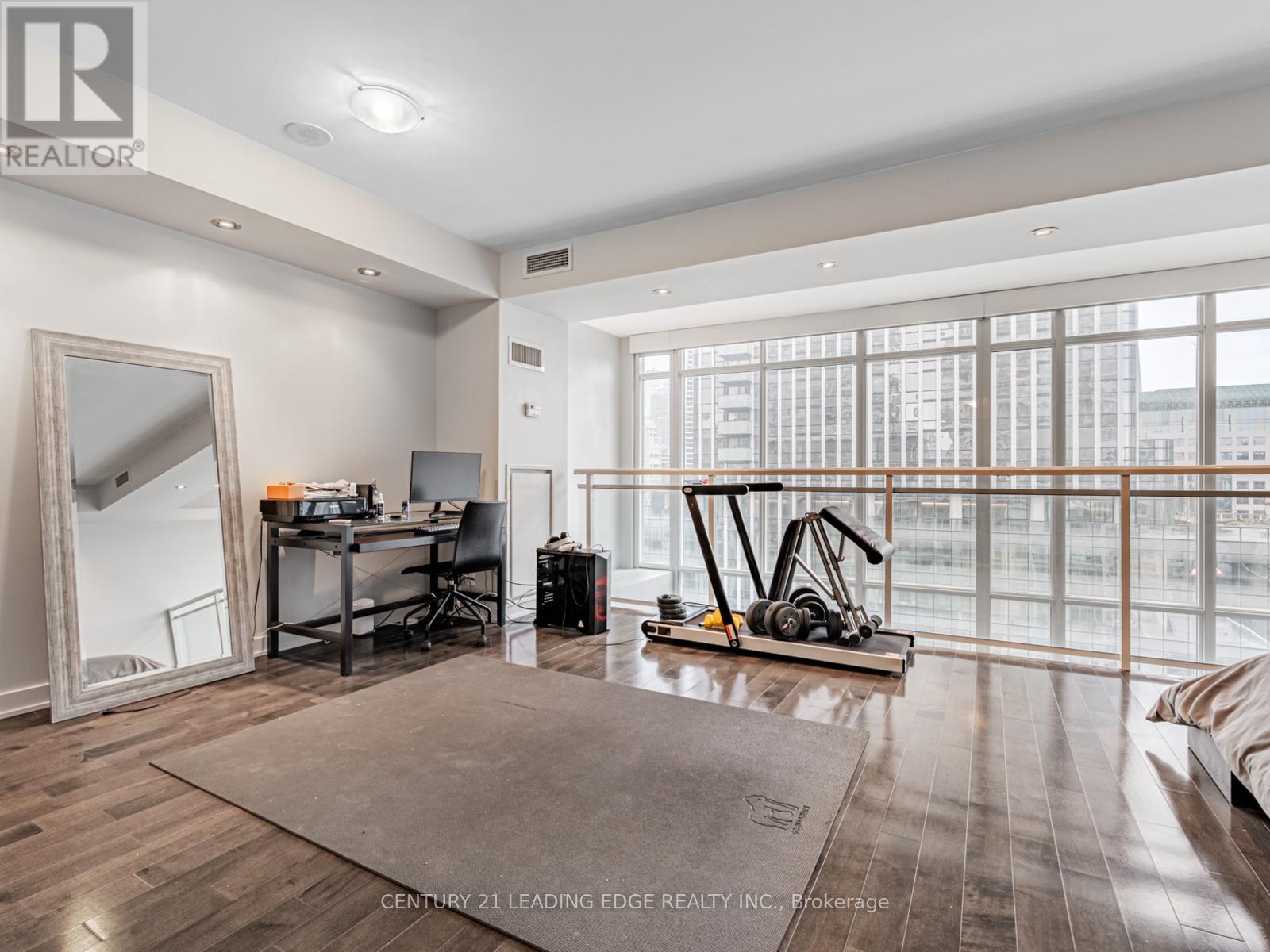 Uph04 - 21 Nelson Street, Toronto, Ontario  M5V 3H9 - Photo 21 - C12740848