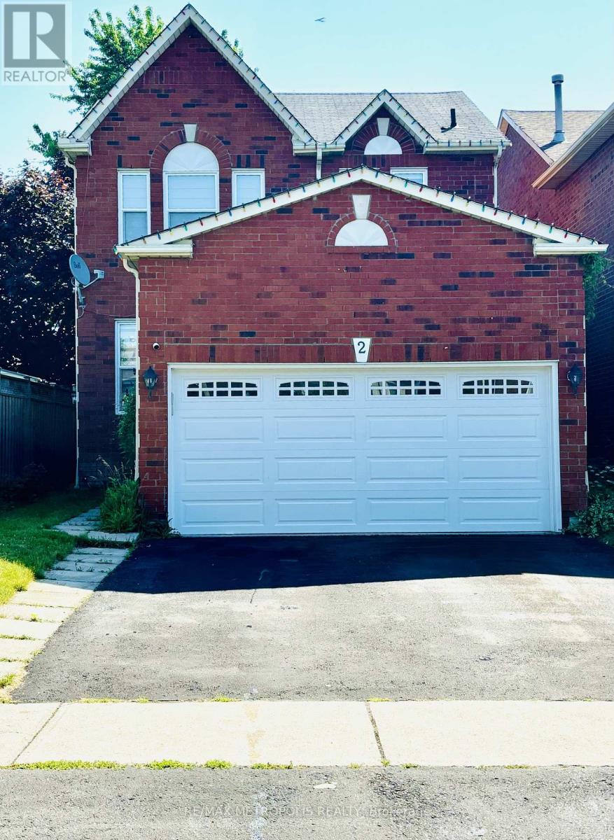 2 SABLE CRESCENT, Whitby, Ontario