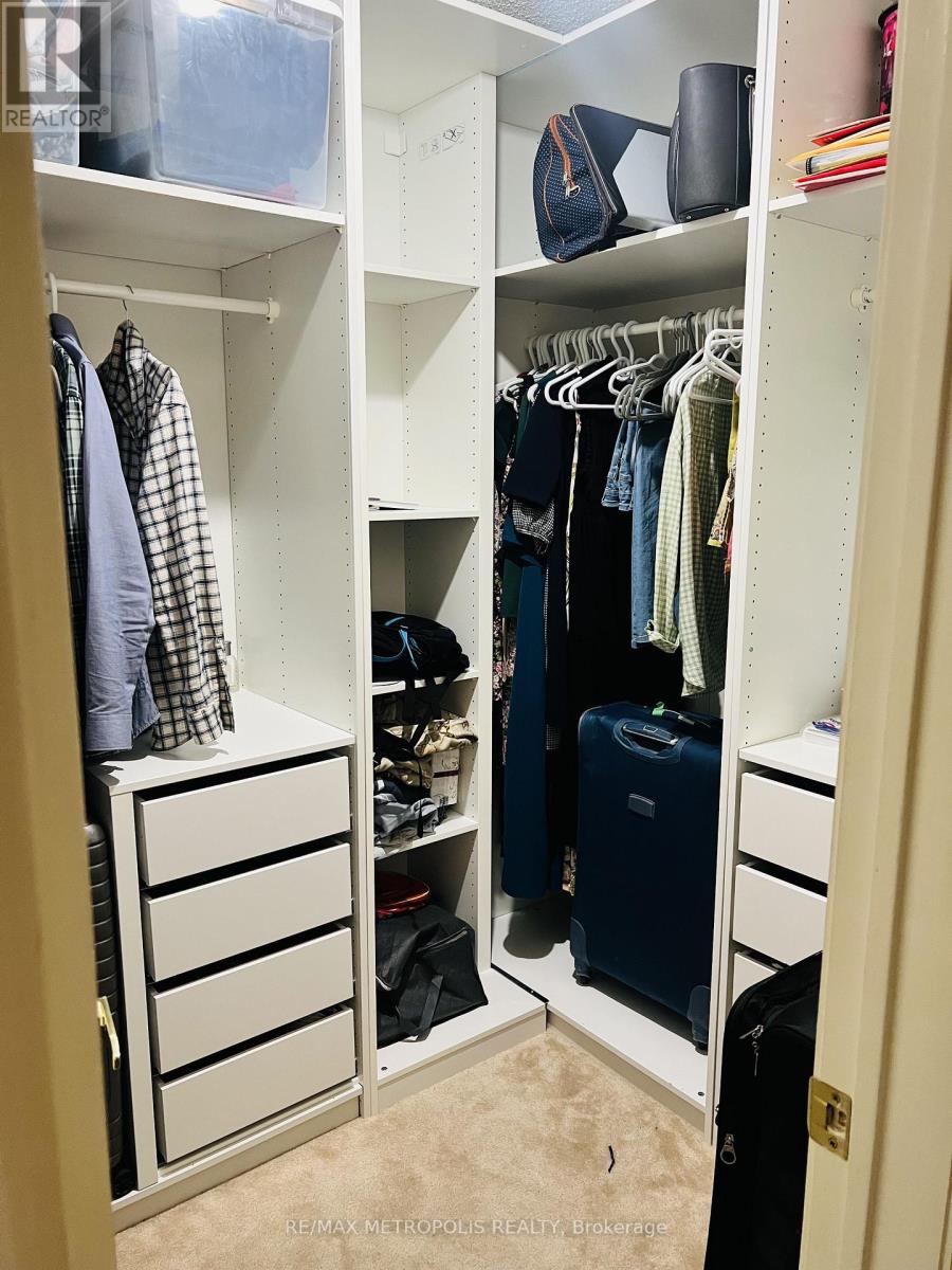 2 Sable Crescent, Whitby, Ontario  L1R 1Y4 - Photo 16 - E12740884