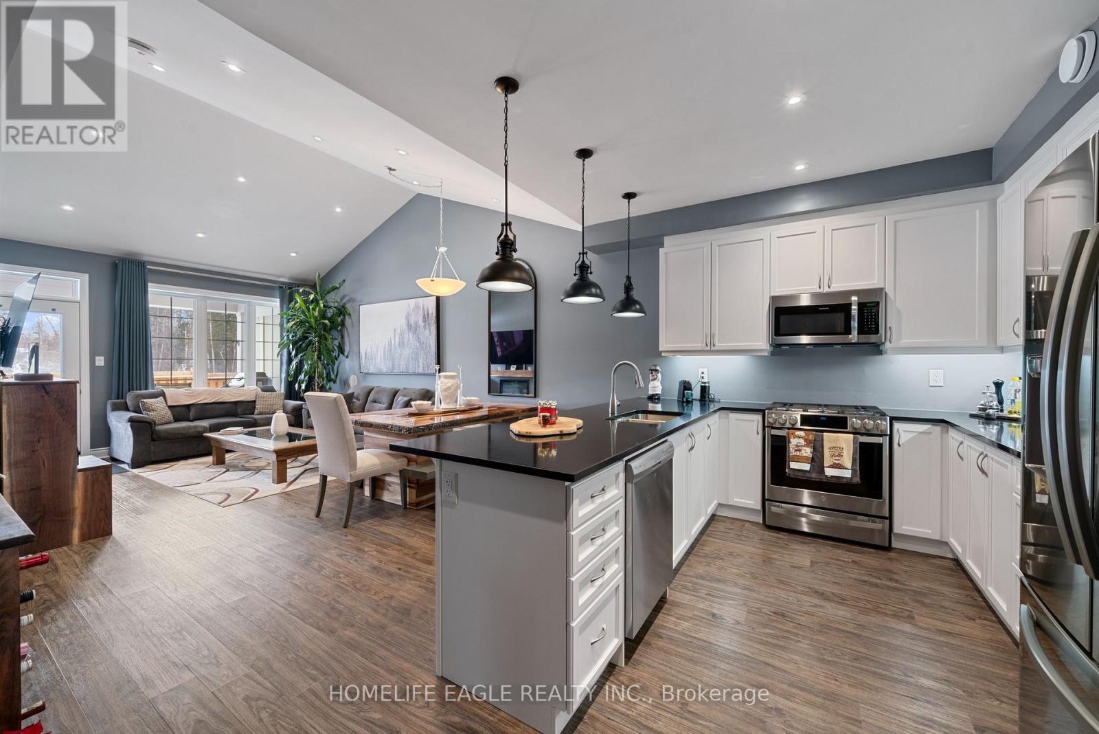 2962 Murphy Place, Innisfil, Ontario  L9S 0S1 - Photo 9 - N12740850