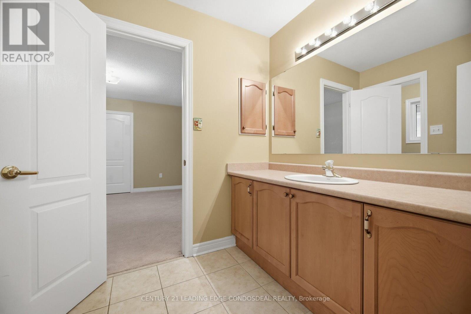 67 Pepperberry Road, Vaughan, Ontario  L4J 8W4 - Photo 35 - N12740874