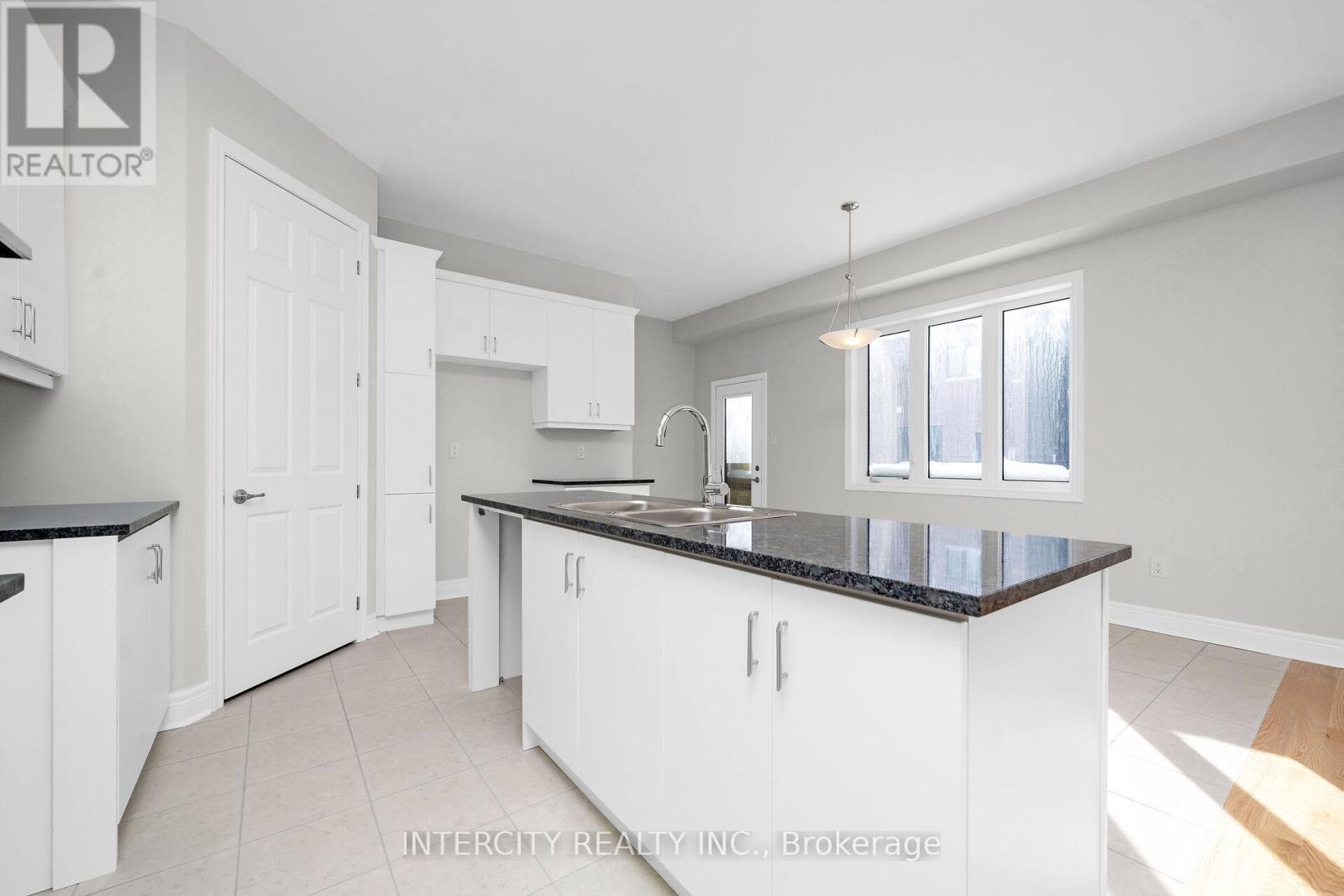 Lot 121 - 26 Kessler Drive, Brampton, Ontario  L6R 4G2 - Photo 12 - W12740860