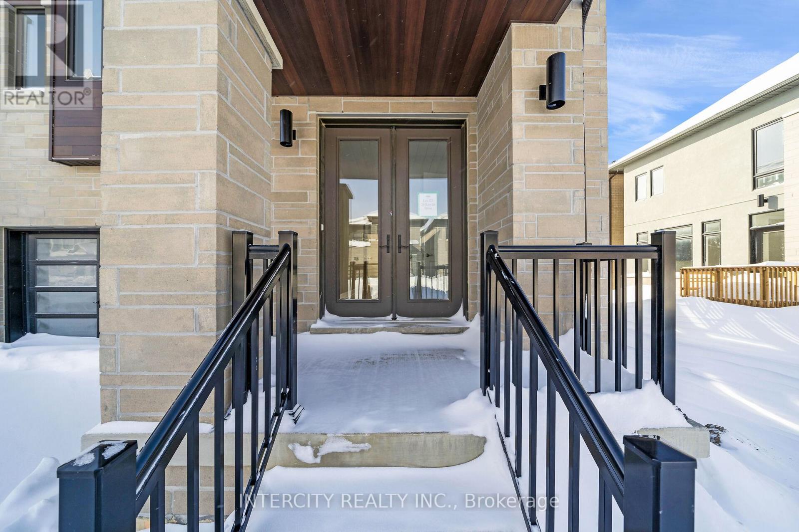 Lot 121 - 26 Kessler Drive, Brampton, Ontario  L6R 4G2 - Photo 2 - W12740860