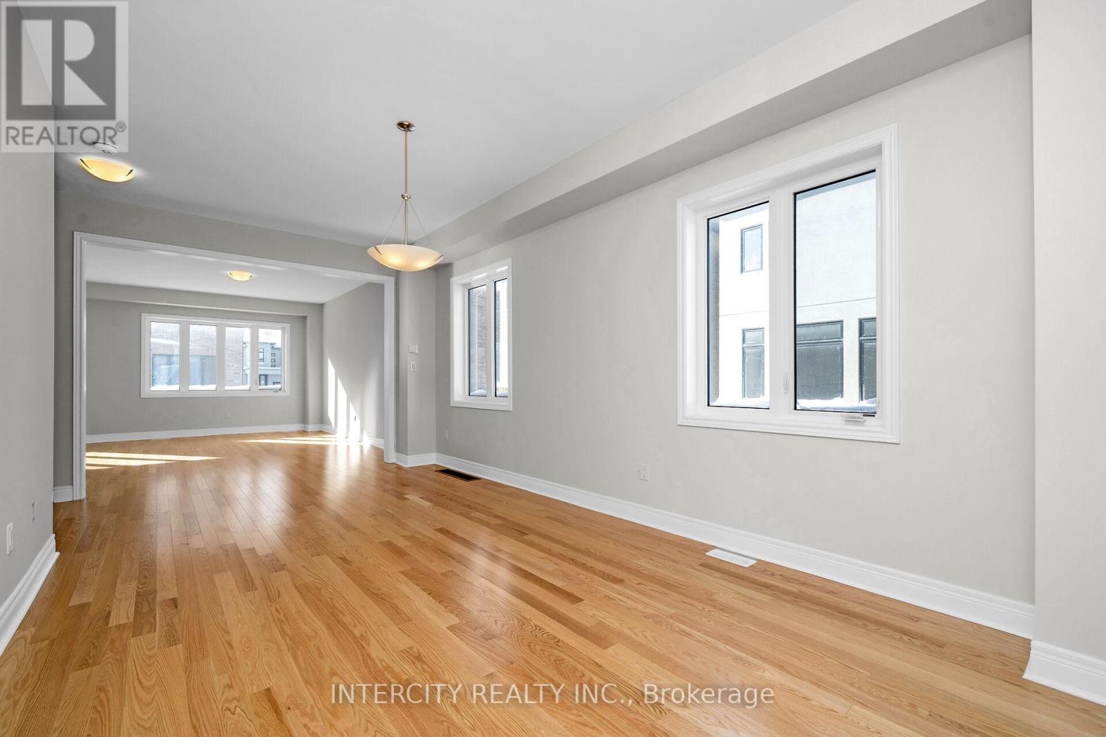 Lot 121 - 26 Kessler Drive, Brampton, Ontario  L6R 4G2 - Photo 4 - W12740860