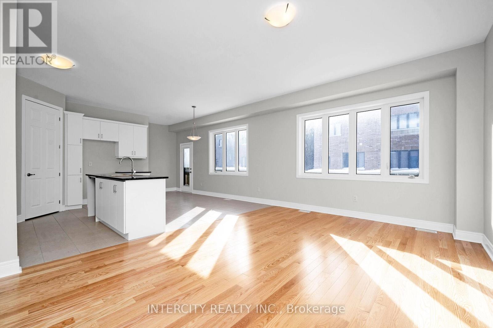 Lot 121 - 26 Kessler Drive, Brampton, Ontario  L6R 4G2 - Photo 7 - W12740860