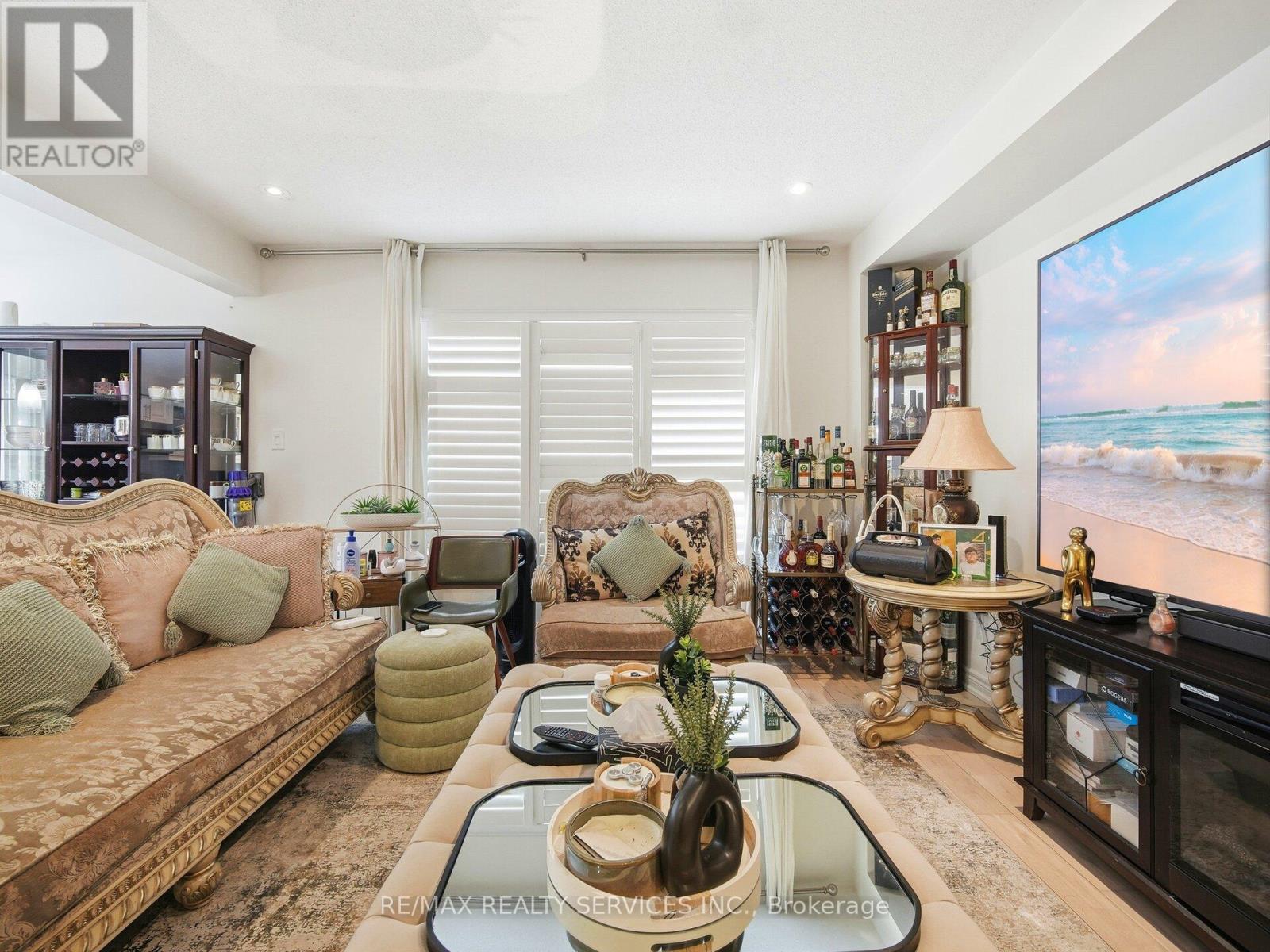 33 Sewells Lane, Brampton, Ontario  L7A 2Z9 - Photo 11 - W12740876