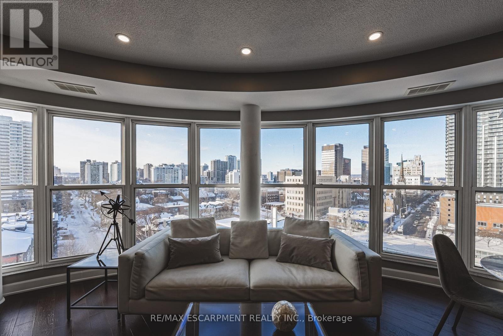 1014 - 135 James Street S, Hamilton, Ontario  L8P 2Z6 - Photo 4 - X12740866