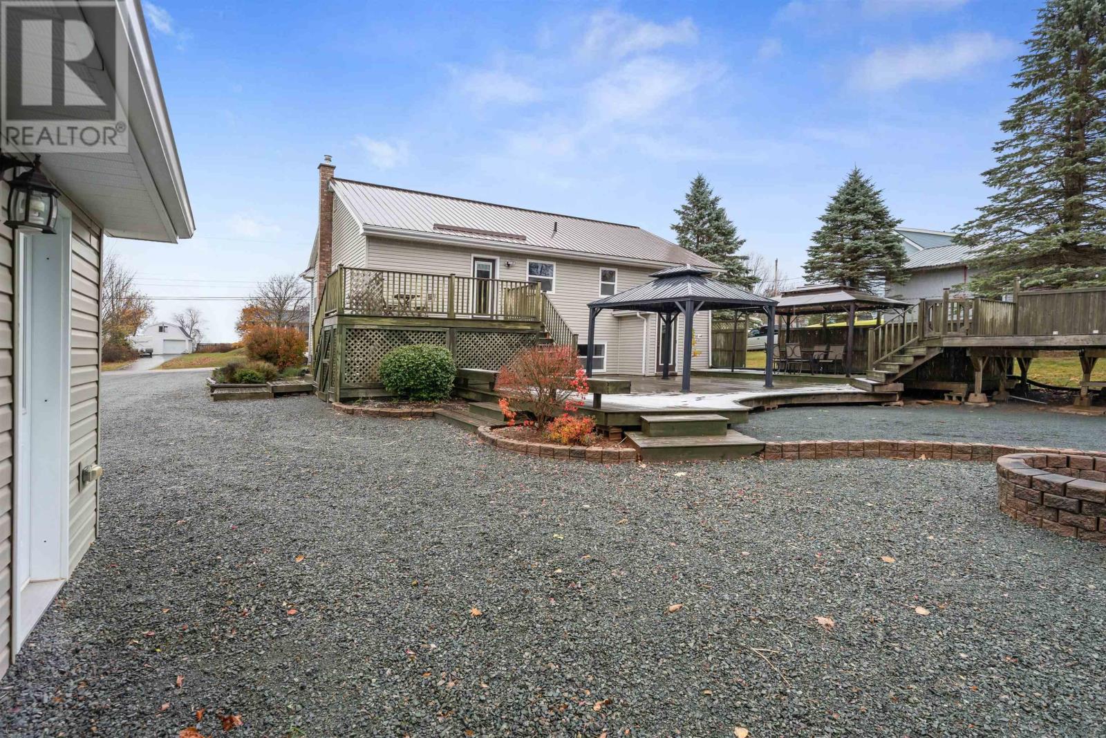 11 Downsview Drive, Lower Truro, Nova Scotia  B6L 1E8 - Photo 6 - 202527993