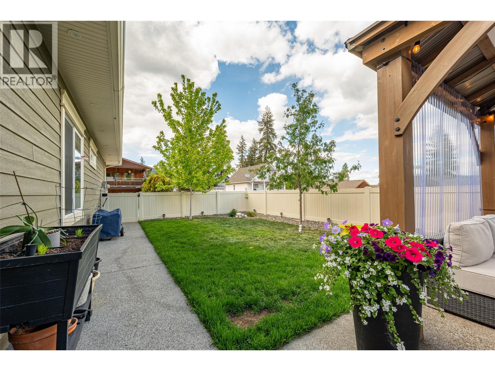 339 Hummingbird Avenue, Vernon, British Columbia  V1H 2A1 - Photo 57 - 10363350