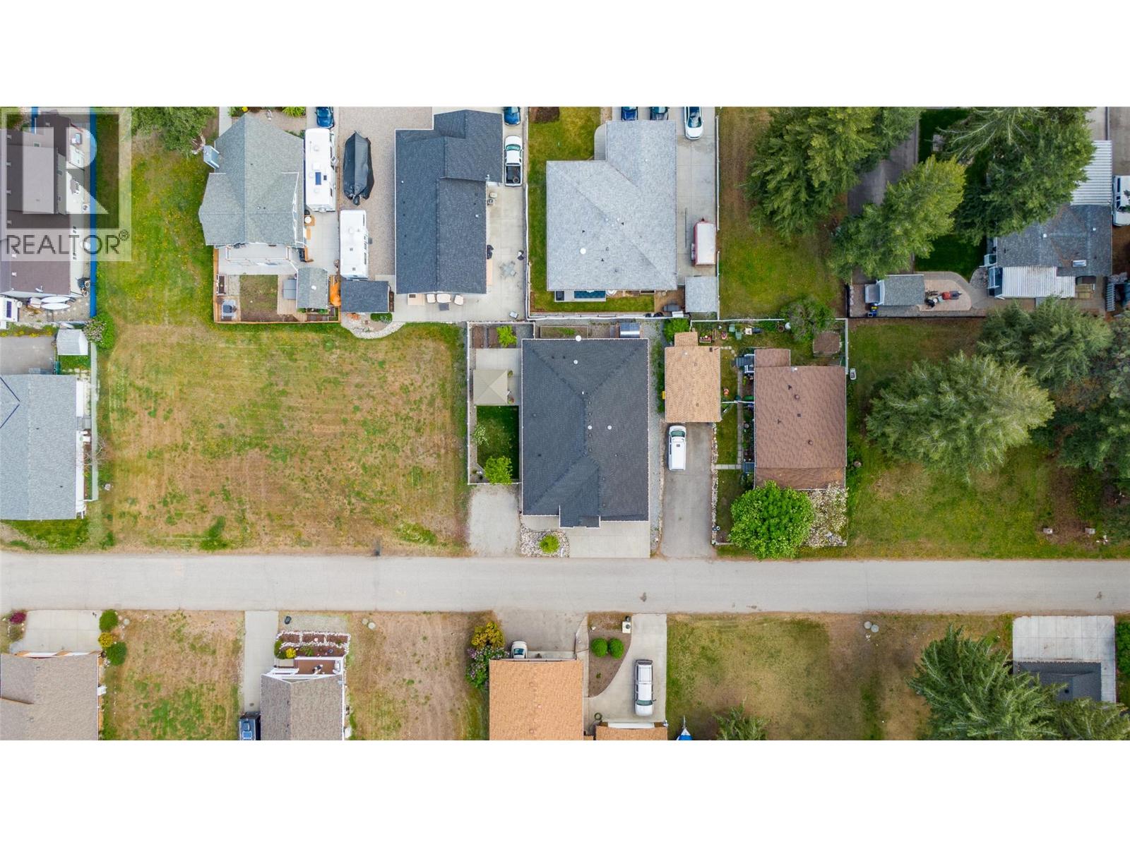 339 Hummingbird Avenue, Vernon, British Columbia  V1H 2A1 - Photo 61 - 10363350