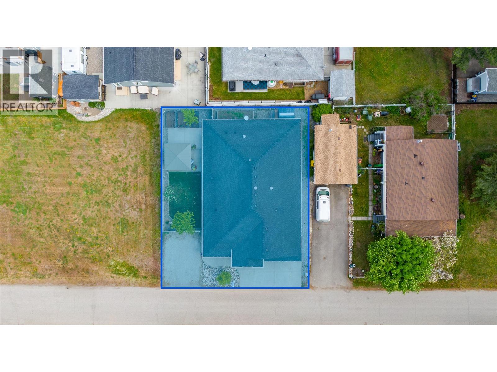 339 Hummingbird Avenue, Vernon, British Columbia  V1H 2A1 - Photo 63 - 10363350