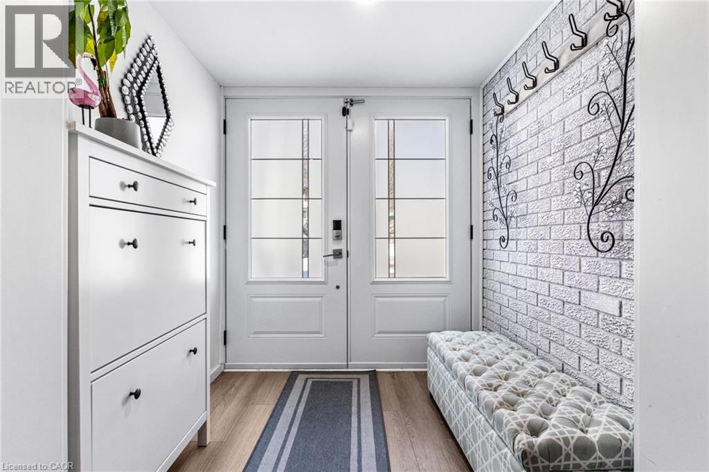 136 Limpert Avenue, Cambridge, Ontario  N3C 1B9 - Photo 4 - 40792796